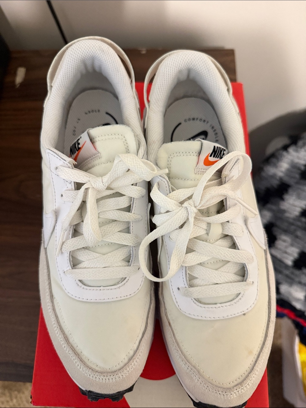 Nike Red and White Waffle Debut Shoe Box Label